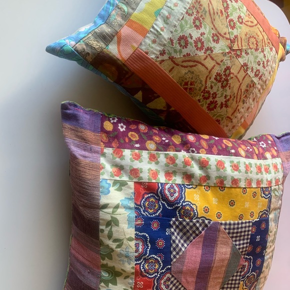 Colorful Patchwork vintage pillows set of two - Picture 9 of 9